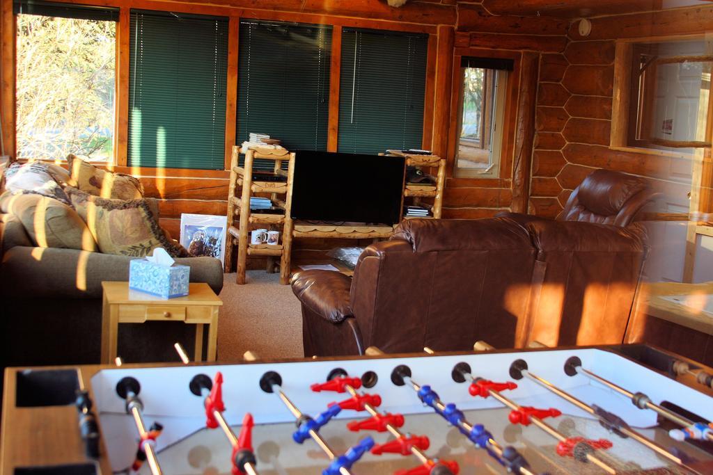 Bear Den Vacation Home Anchor Point Pokoj fotografie